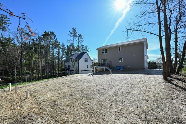 N7437 Grand View DRIVE, Whitewater, WI 53190