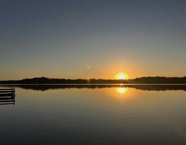 N7437 Grand View DRIVE, Whitewater, WI 53190