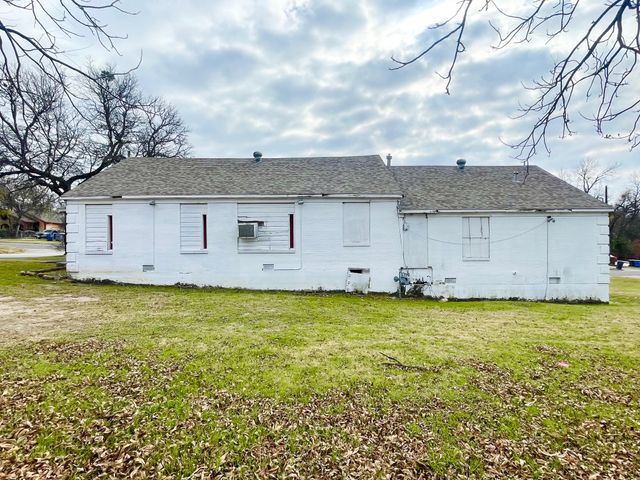 2027 Lamont Avenue, Dallas, TX 75216