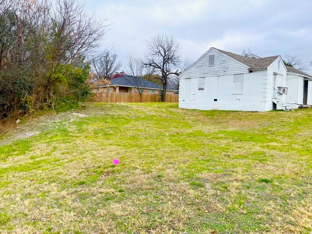 2027 Lamont Avenue, Dallas, TX 75216