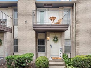 2021 Spenwick Drive 811, Houston, TX 77055