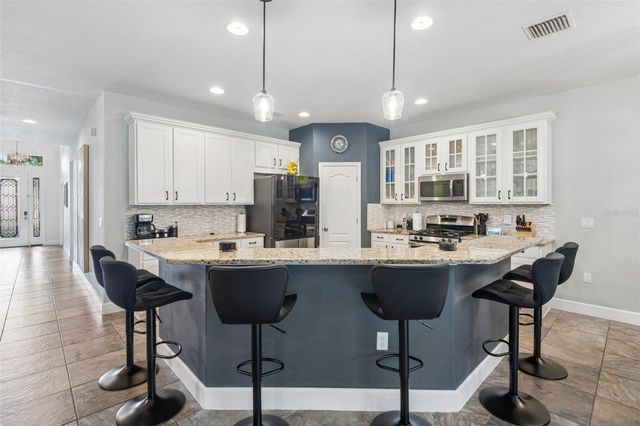 4586 GRAND LAKESIDE DRIVE, Palm Harbor, FL 34684