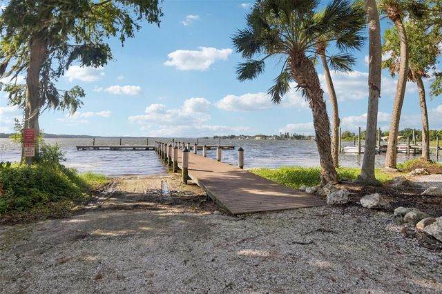 4586 GRAND LAKESIDE DRIVE, Palm Harbor, FL 34684