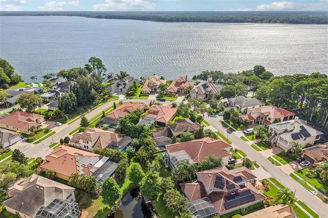 4586 GRAND LAKESIDE DRIVE, Palm Harbor, FL 34684