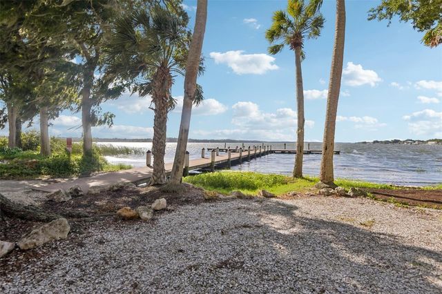 4586 GRAND LAKESIDE DRIVE, Palm Harbor, FL 34684
