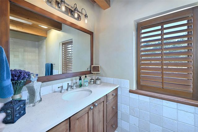 26 Estates Drive, Santa Fe, NM 87506