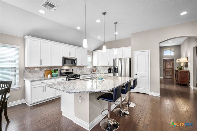 2174 Kiskadee Drive, New Braunfels, TX 78132