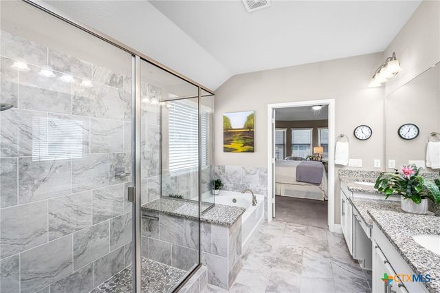 2174 Kiskadee Drive, New Braunfels, TX 78132
