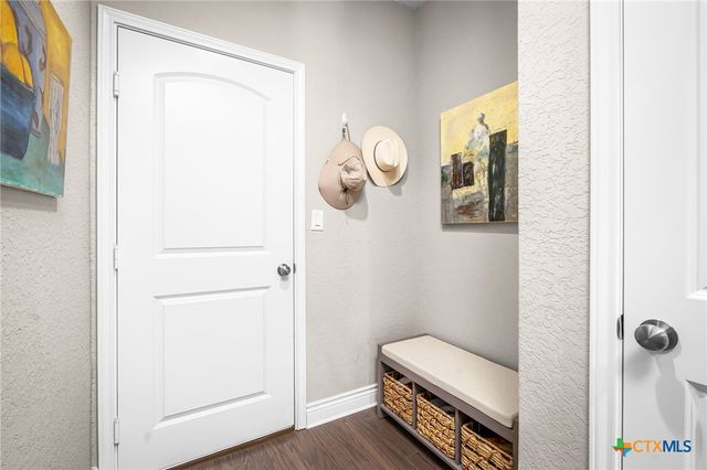 2174 Kiskadee Drive, New Braunfels, TX 78132