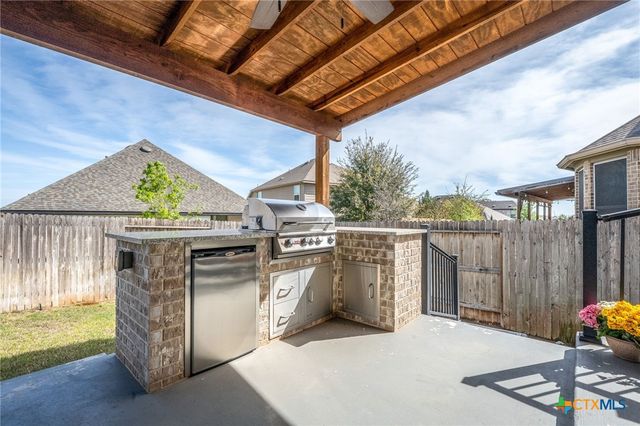 2174 Kiskadee Drive, New Braunfels, TX 78132