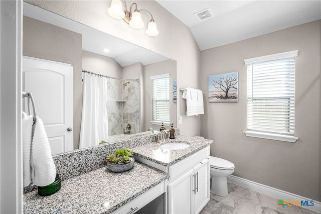 2174 Kiskadee Drive, New Braunfels, TX 78132