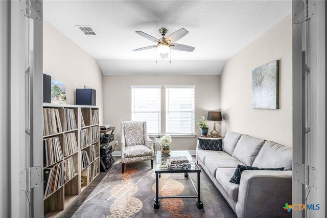 2174 Kiskadee Drive, New Braunfels, TX 78132
