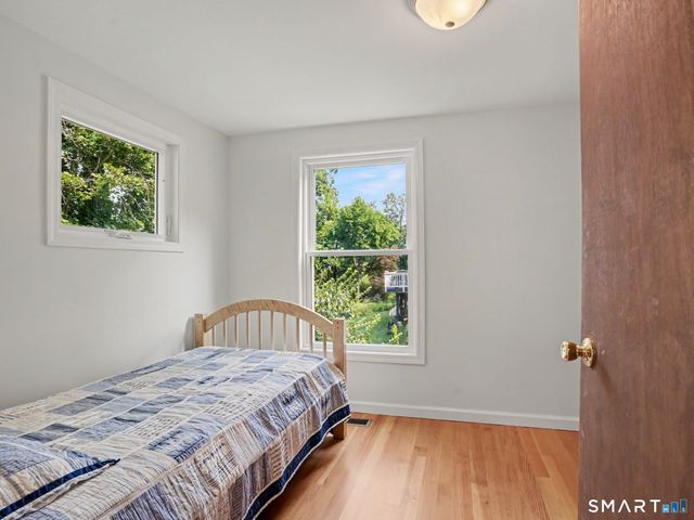 22 Ridge Road, New Fairfield, CT 06812