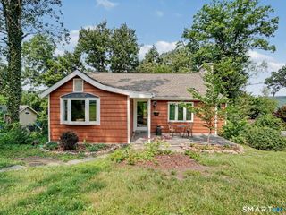22 Ridge Road, New Fairfield, CT 06812