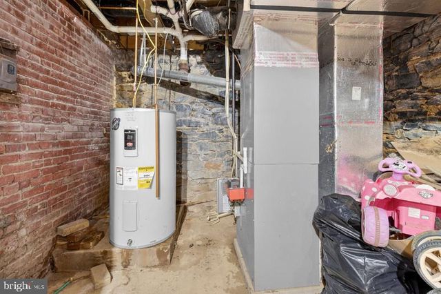 146 NEW HAVEN ST, Mount Joy, PA 17552