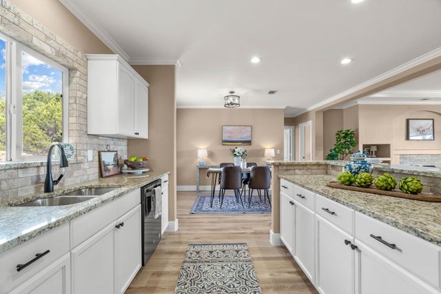 30 Timber Hills Lane, Mineral Wells, TX 76067