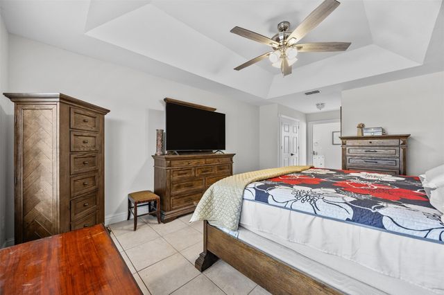 2001 Fair Oaks Drive, Mission, TX 78574