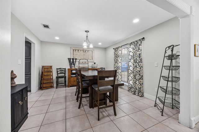 2001 Fair Oaks Drive, Mission, TX 78574