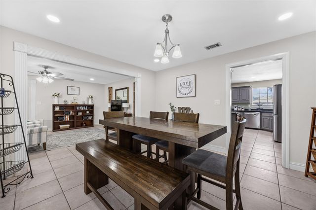 2001 Fair Oaks Drive, Mission, TX 78574