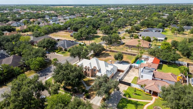 2001 Fair Oaks Drive, Mission, TX 78574