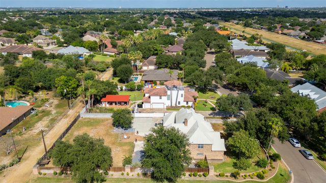 2001 Fair Oaks Drive, Mission, TX 78574