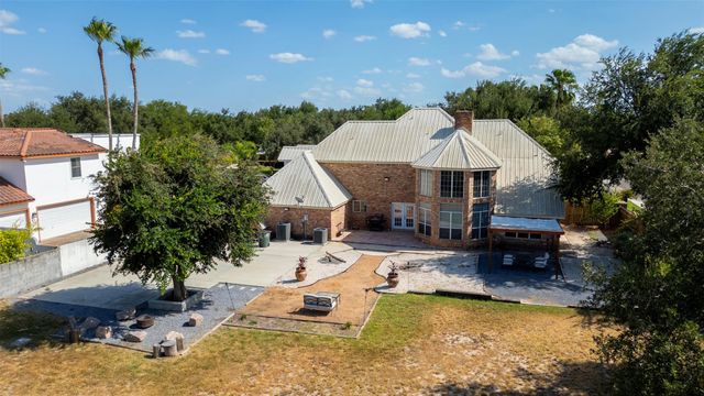 2001 Fair Oaks Drive, Mission, TX 78574