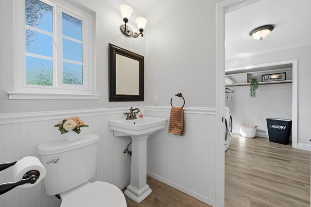 3885 Clover Valley Rd, Rocklin, CA 95677