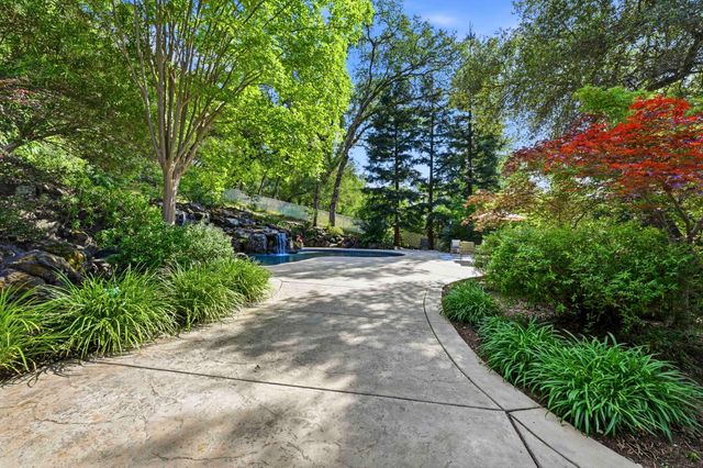 3885 Clover Valley Rd, Rocklin, CA 95677