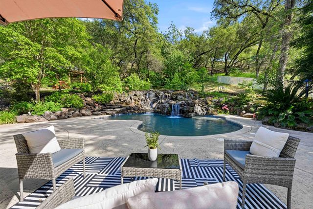 3885 Clover Valley Rd, Rocklin, CA 95677