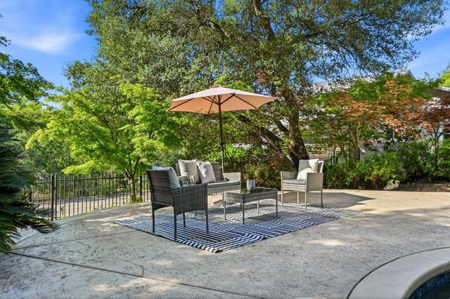 3885 Clover Valley Rd, Rocklin, CA 95677