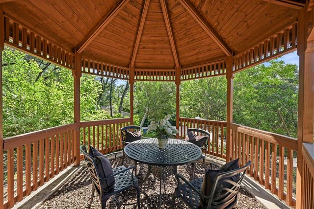 3885 Clover Valley Rd, Rocklin, CA 95677