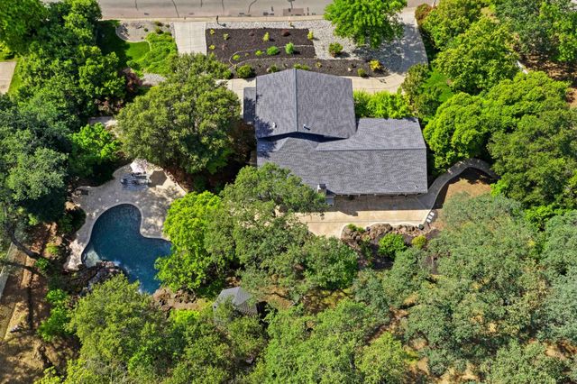 3885 Clover Valley Rd, Rocklin, CA 95677