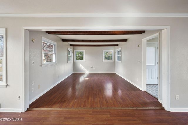 620 W South Street, Neosho, MO 64850