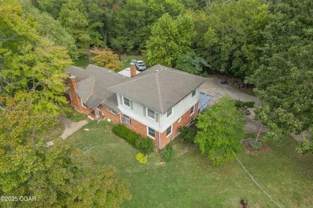 620 W South Street, Neosho, MO 64850