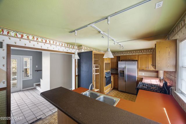 620 W South Street, Neosho, MO 64850