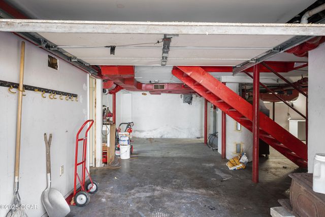 620 W South Street, Neosho, MO 64850