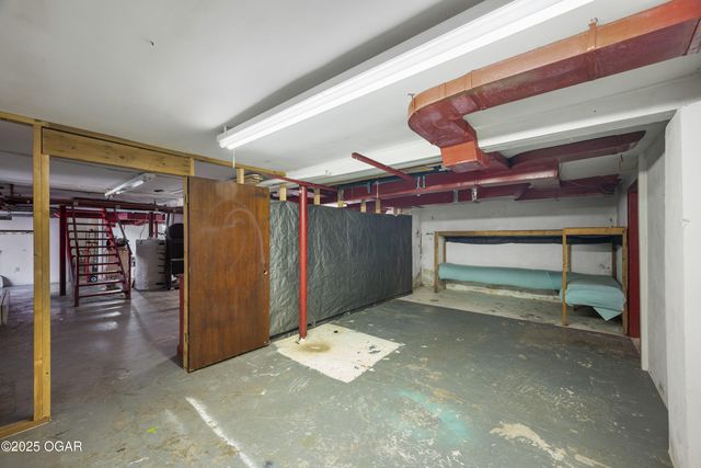 620 W South Street, Neosho, MO 64850