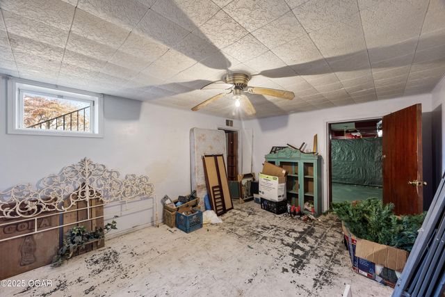 620 W South Street, Neosho, MO 64850