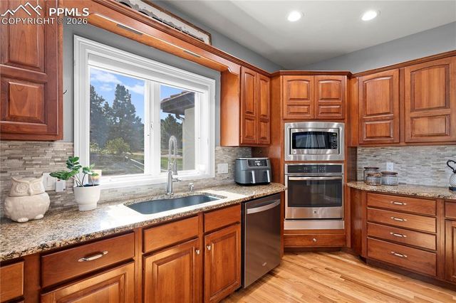 1520 Old Antlers Way, Monument, CO 80132