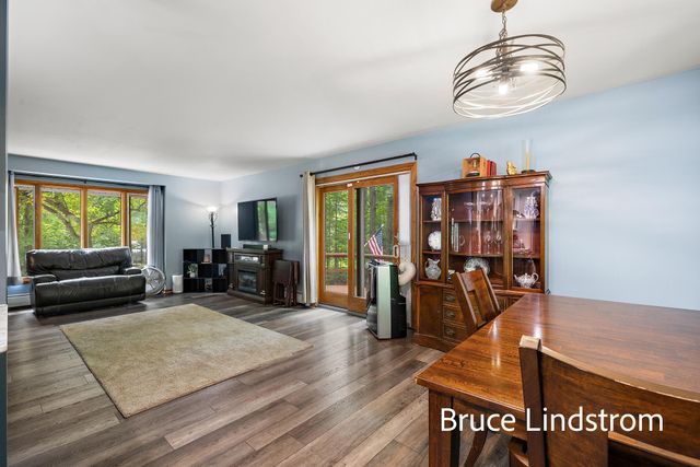 15520 157th Avenue, Big Rapids, MI 49307