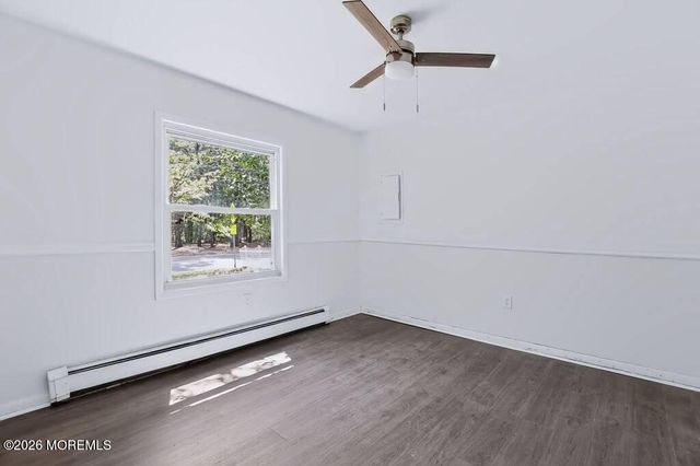 1026 Berkeley Avenue, Beachwood, NJ 08722