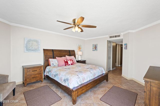 7205 Thomas Drive E206, Panama City, FL 32408