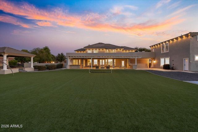 17718 E SAN CARLOS Way, Gilbert, AZ 85298
