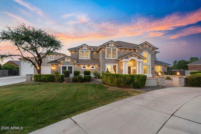 17718 E SAN CARLOS Way, Gilbert, AZ 85298