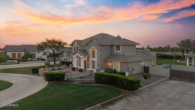 17718 E SAN CARLOS Way, Gilbert, AZ 85298