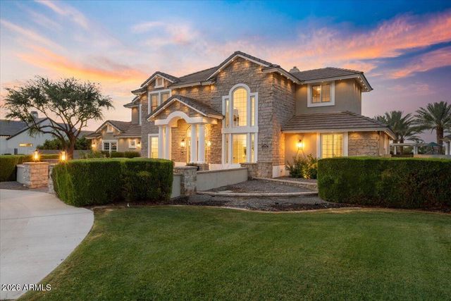 17718 E SAN CARLOS Way, Gilbert, AZ 85298