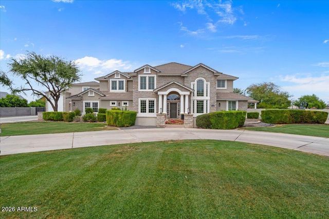 17718 E SAN CARLOS Way, Gilbert, AZ 85298