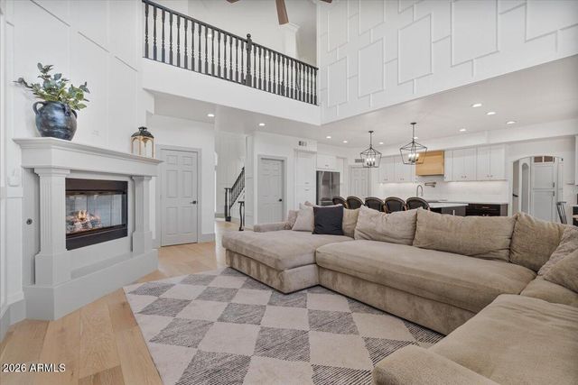 17718 E SAN CARLOS Way, Gilbert, AZ 85298