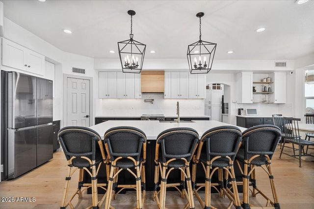 17718 E SAN CARLOS Way, Gilbert, AZ 85298
