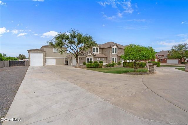 17718 E SAN CARLOS Way, Gilbert, AZ 85298
